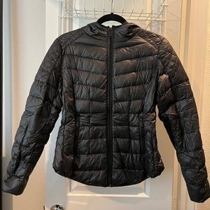 BCBGMaxAzria Black Ultra Lightweight Puffer Down Jacket